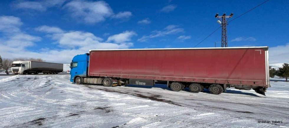 Türkgözü–Posof–Damal Yolu Ulaşıma Açıldı