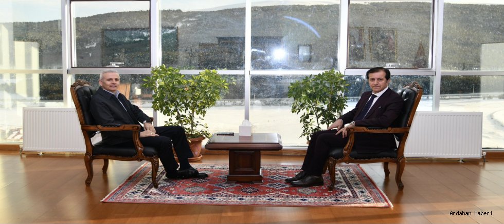 Vali Çiçekli’den Rektör Emiroğlu’na İade-i Ziyaret