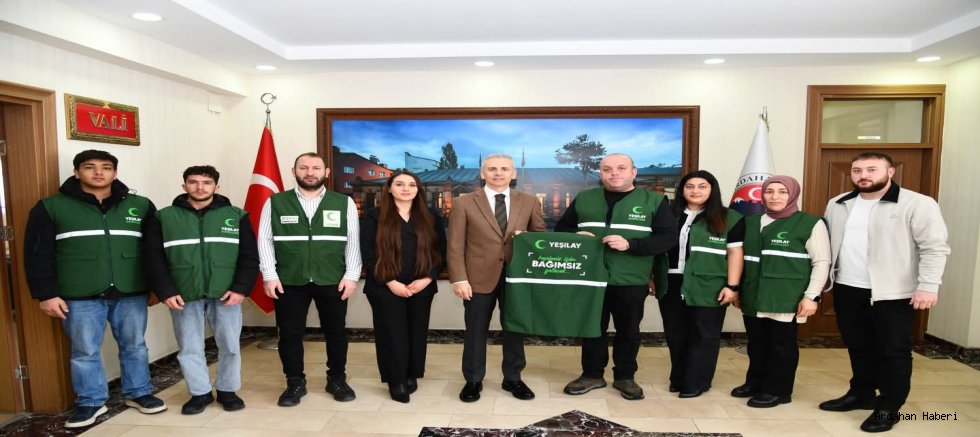 Yeşilay Haftası’nda Ardahan Valisine  Anlamlı Ziyaret