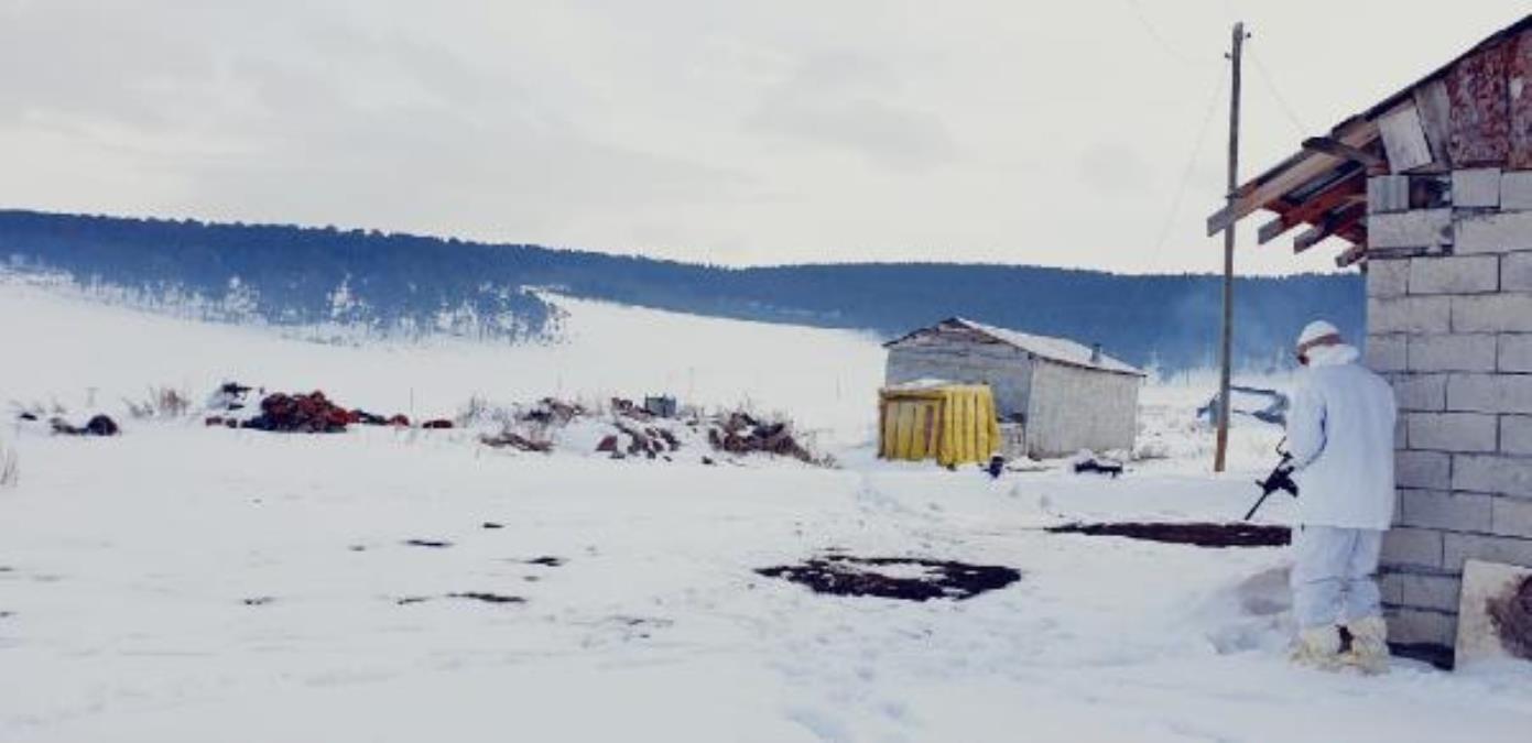 Mehmetçik, teröristlere göz açtırmamak için kara kış ta Ardahan daki yaylaları didik didik arıyor