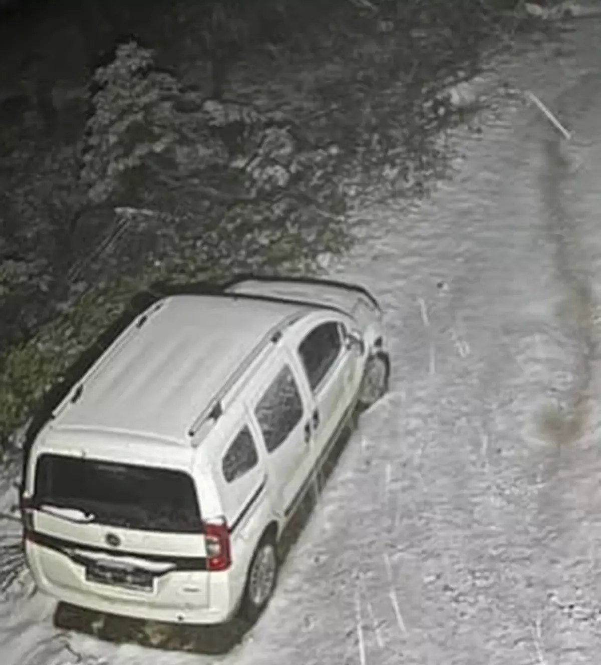 Mengen’de Yüksek Kesimler Beyaza Büründü