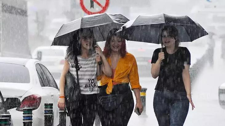 Meteoroloji yeni harita paylaştı! Bir uyarı da bakanlıktan geldi: 9 ile sağanak geliyor