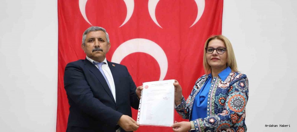 MHP Çıldır İlçe Teşkilatında Yeni Dönem: Nevruz Gündoğdu Mazbatasını Alarak Göreve Başladı