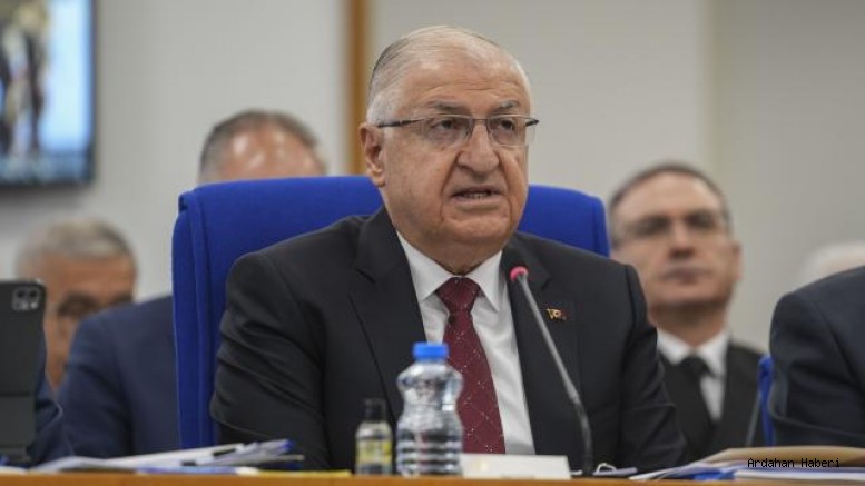 Milli Savunma Bakanı Güler: Askeri hastaneler için kapsamlı bir çalışma yürütüyoruz