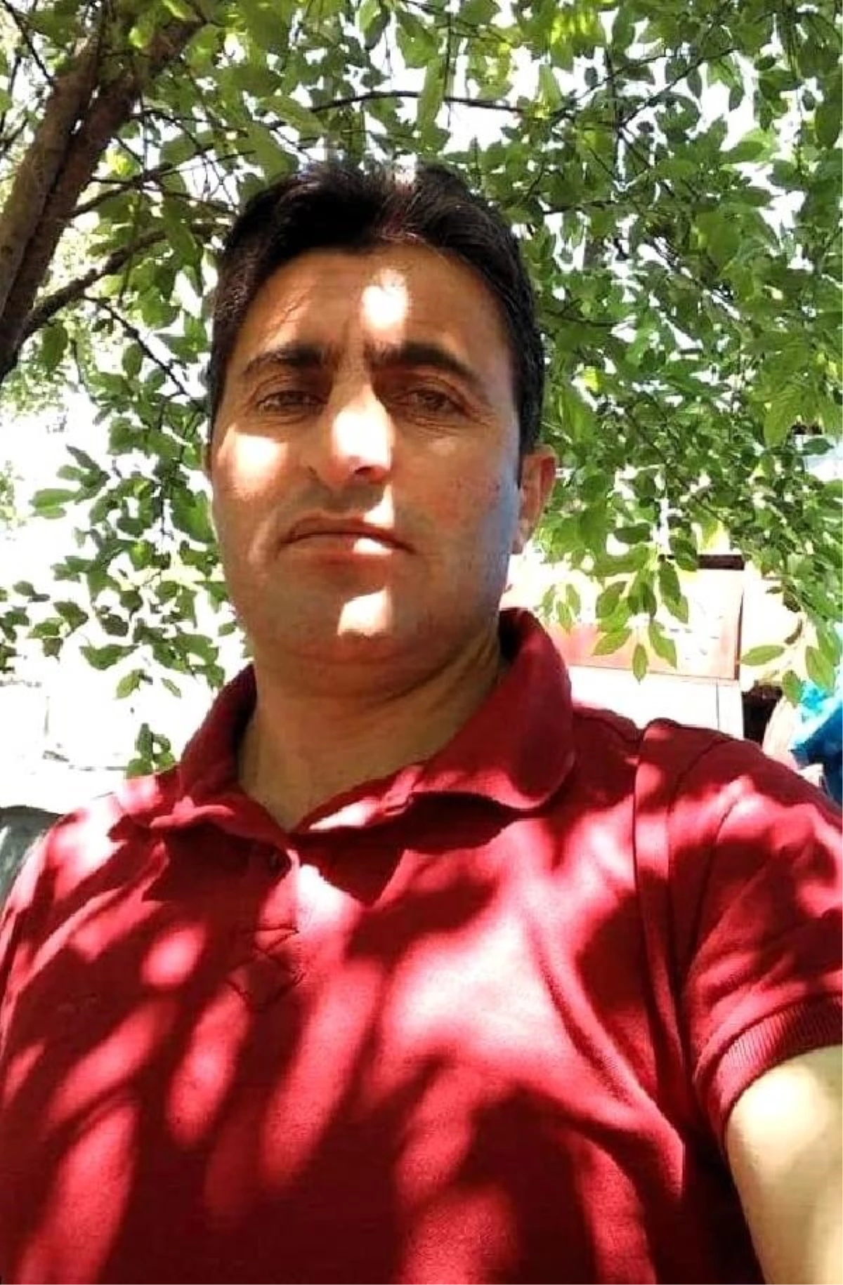 Motorlu testere ile çatı onarımı sırasında boynundan yaralanarak hayatını kayıp eden 2 çocuk babası Erkan Bilgili Toprağa verildi 