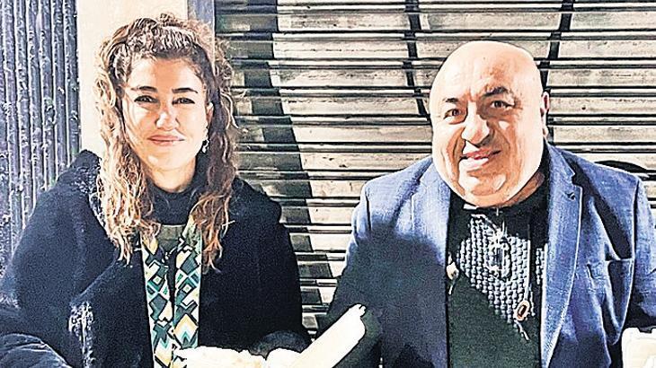 New York’ta evsizlere yemek dağıttı