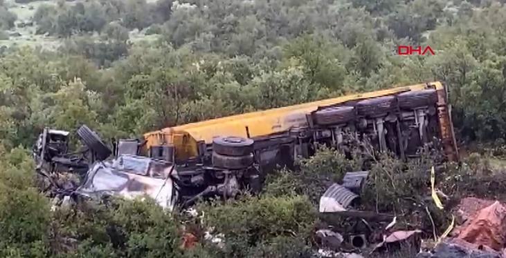 Nurdağı’nda İki Tanker Kafa Kafaya Çarpıştı: 1 Ölü, 1 Yaralı