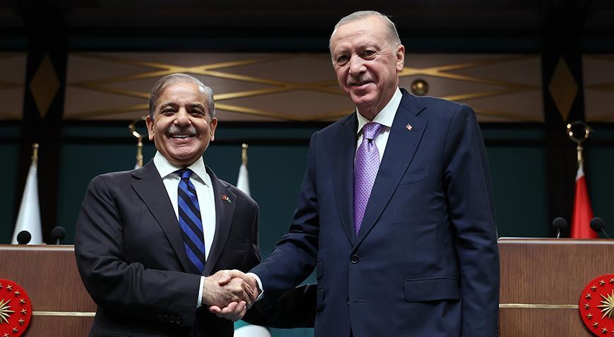 Pakistan Başbakanı Şerif Ankara'da