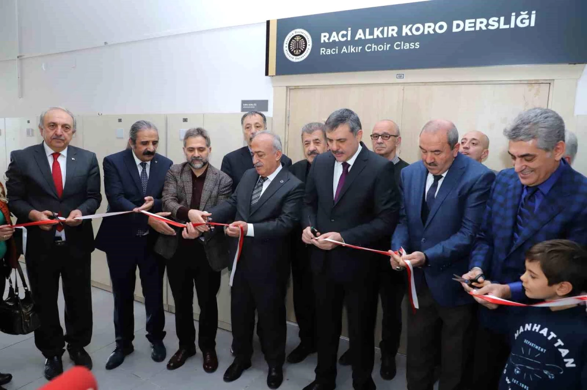 Raci Alkır'ın ismi Atatürk Üniversitesi'nde ölümsüzleştirildi