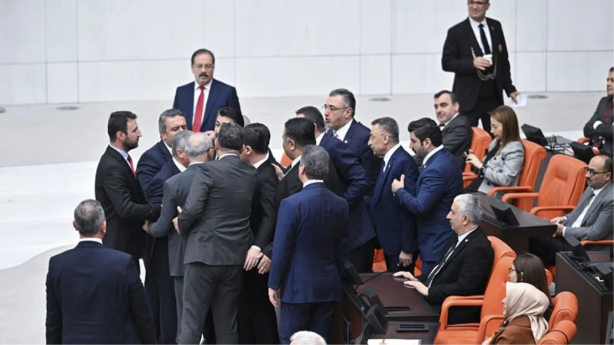 Saadet Partisi Milletvekili Selçuk Özdağ ile AK Partili Fuat Oktay arasında mal varlığı tartışması
