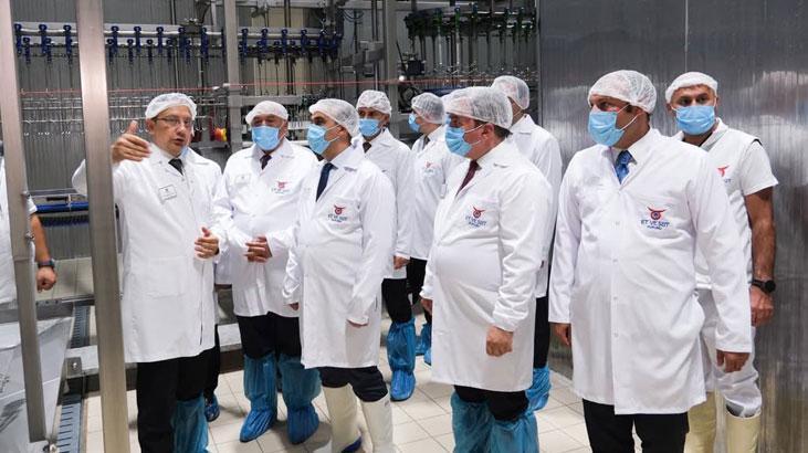 Sanayi ve Teknoloji Bakanı Kacır, Erzincan Tavuk Kombinası'nı ziyaret etti