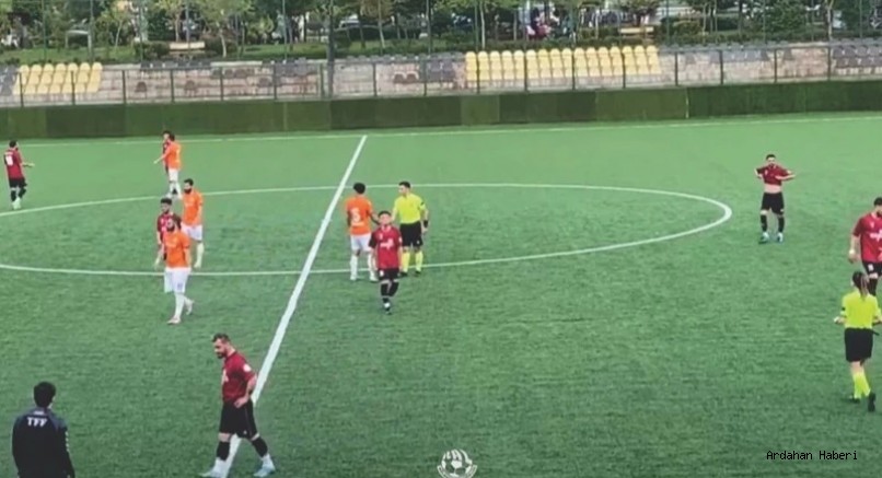 Serhat Ardahanspor sezonun son maçında karşılaştığı Veliköyspor’u farklı bir skorla yenerek sahadan 3 puanla ayrıldı