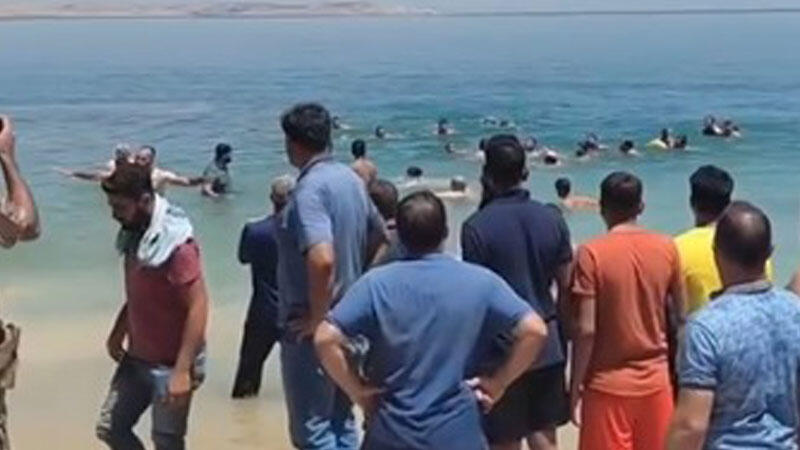 Serinlemek için girdiği baraj gölünde boğuldu