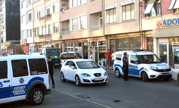 Silivri'de bir kişi yalnız kaldığı evde ölü bulundu