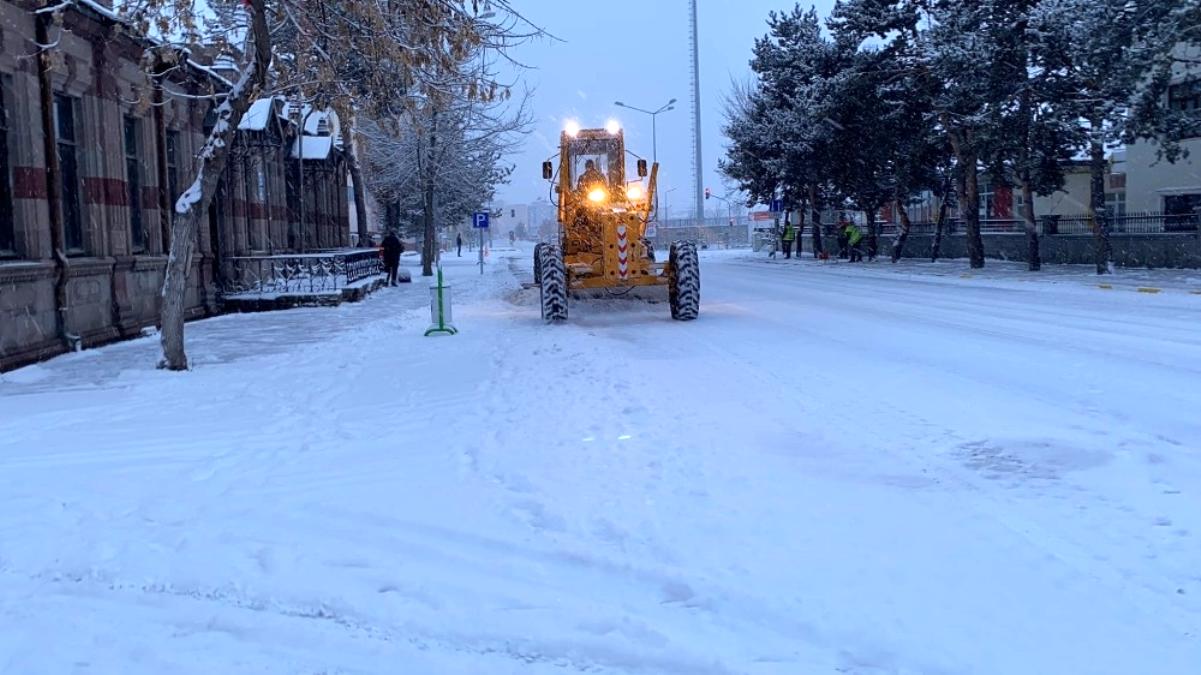Siz evde kalın Ardahan Belediyesi çalışıyor