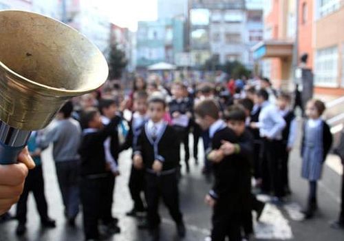 18 milyon öğrenci ve 1 milyon 200 bin öğretmen bugün ders başı yapacak