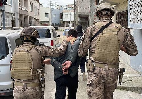 22 ilde dev operasyon: Uluslararası uyuşturucu ağının üst düzey isimleri yakalandı