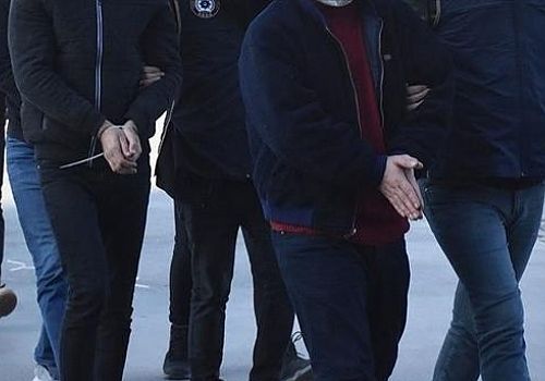 27 ilde FETÖ'ye yönelik düzenlenen operasyonlarda 73 şüphelinin yakalandığını bildirdi.