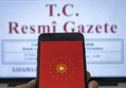 27 Mülki İdare Amiri Birinci Sınıf Mülki İdare Amirliğine Yükseltildi