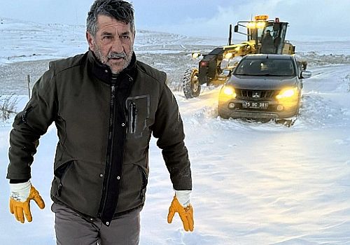 30 Yıldır Ardahan İl Özel İdaresinin karla mücadele ekibini yönetiyor