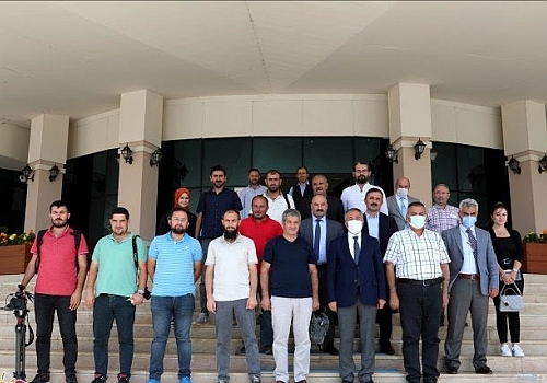 Ağrı İbrahim Çeçen Üniversitesi Rektörü Karabulut: İş bulma imkanı yüksek bölümleri tercih ediyoruz