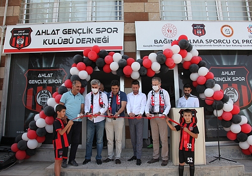 Ahlat'ta spor kulübü açıldı