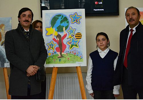 Ailede Kadın Temalı Resim Yarışmasının Ardahan Birincisi Belli Oldu