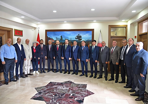 AK Parti Ardahan Heyetinden Valiliğe Kapsamlı Çıkarma: Bölgesel Yatırımlar Masada