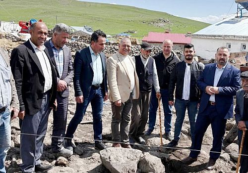 AK Parti Ardahan İl Başkanı Hakan Aydın Parti Teşkilatı ile birlikte Tunçoluk Köyünü Ziyaret etti