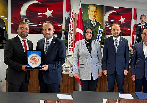 AK Parti Ardahan İl Başkanı Şenel’e Milletvekili Koç’tan Hayırlı Olsun Ziyareti