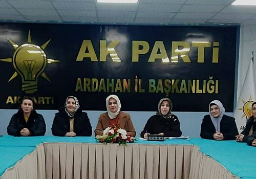 AK Parti Ardahan İl Kadın Kolları’ndan Ramazan Öncesi Kapsamlı İstişare Toplantısı