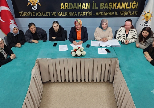 AK Parti Ardahan İl Kadın Kolları'ndan Saha Çalışmalarına Yoğun Mesai
