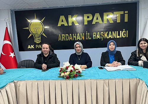 AK Parti Ardahan Kadın Kolları Haftalık Yönetim Toplantısını Yaptı