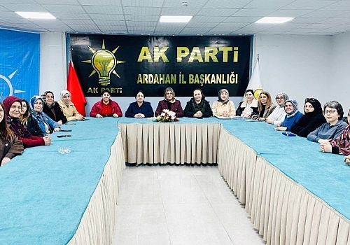 AK Parti Ardahan Kadın Kollarında Saha Seferberliği: 
