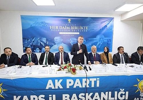 Ak Parti Ardahan Milletvekili Kaan Koçunda katıldığı Kars’taki toplantıdan hızlı Tren Müjdesi çıktı