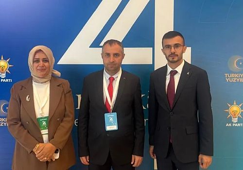AK Parti Ardahan teşkilatı, AK Partinin 24. kuruluş yıldönümü kapsamında Ankara’da düzenlenen etkinliklerde yer aldı.