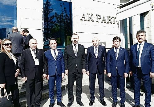 AK Parti Ardahan Teşkilatı, Bu Senin Hikayen Temalı Liderlik Okulu Programına Katıldı