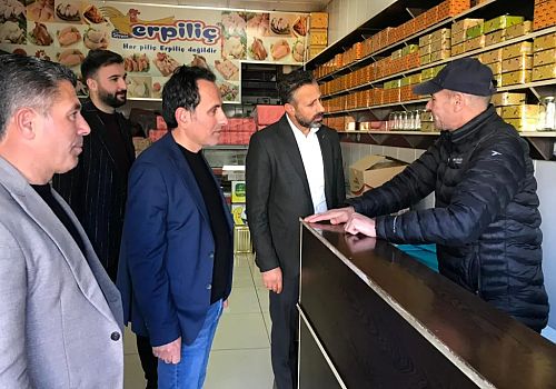 AK Parti Ardahan teşkilatı, kentte esnaf ziyaretlerinde bulundu