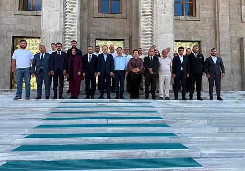 AK Parti Ardahan Teşkilatından Ankara ve TBMM Çıkarması