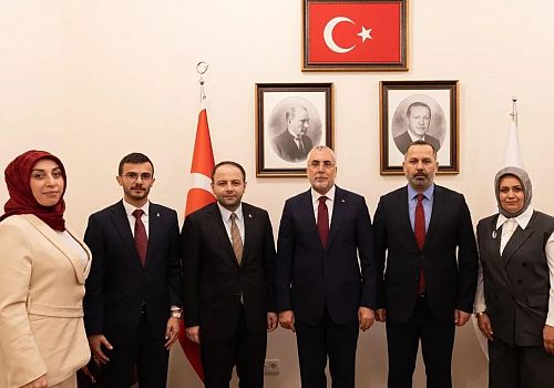 AK Parti Ardahan Teşkilatından Bakan Işıkhan’a Ziyaret