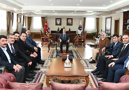 AK Parti Ardahan Teşkilatından Vali Çiçekli’ye Ziyaret