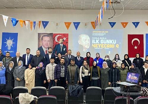 AK Parti Çıldır Kadın Kolları kongresi yapıldı Sıla Coşkun Güven tazeledi 