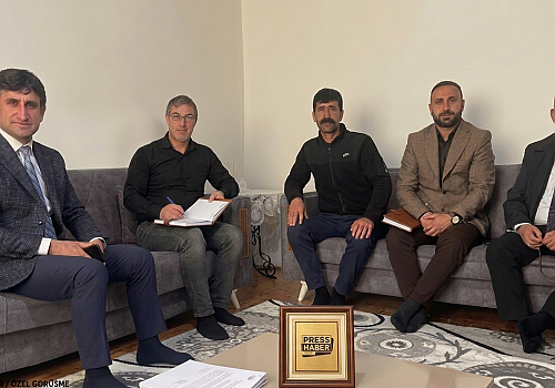 AK Parti Göle Teşkilatından Sahada Kesintisiz Mesai: Ev ve Köy Ziyaretleri Sürüyor