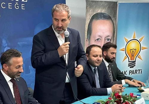 AK Parti'nin Türkiye Buluşmaları kapsamında Ardahan İl Başkanlığında proğram düzenlendi 