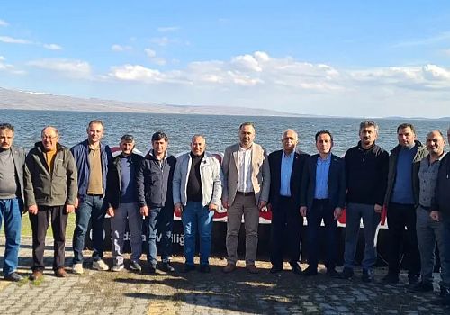 AK Parti sahadaki aktif çalışmalarıyla Ardahan’da tek parti konumunda bulunuyor. 