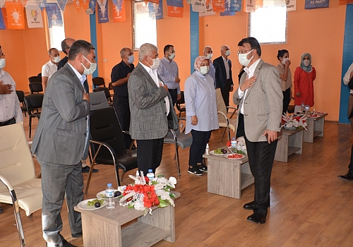 AK Parti Van İl Başkanı Türkmenoğlu, ilçe teşkilatlarını ziyaret etti