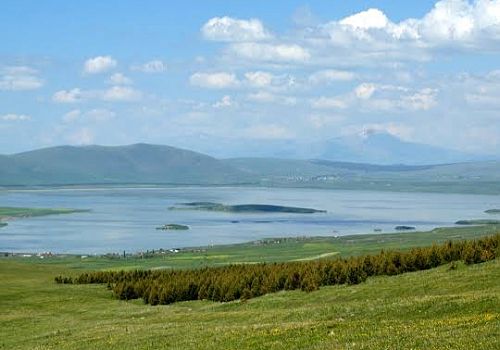 Aktaş Gölü’nde balıkçılık faaliyetleri devam edecek.
