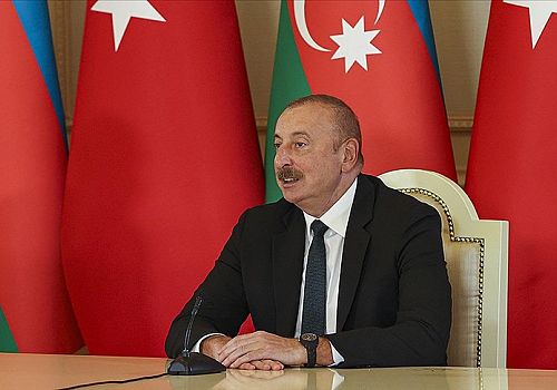 Aliyev, Erdoğan'ın iç ve dış politikasının Türk halkı tarafından takdirle karşılandı