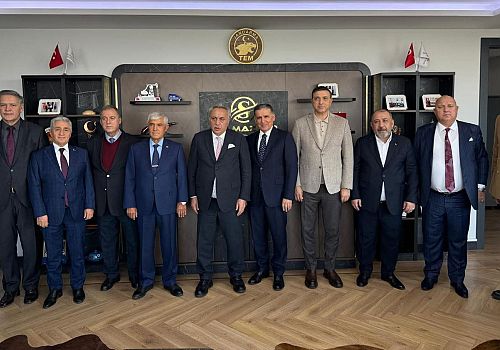 Ankara’da Dostane Buluşma: Saffet Kaya’dan Anlamlı Yemek Daveti