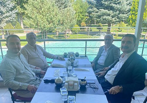 Ardahan 23. Dönem Milletvekili Saffet Kaya Aksaray’da İş İnsanlarıyla Buluştu